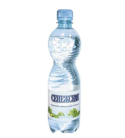 Питьевая вода СЕНЕЖСКАЯ газированная в упаковке, 12*0,5л