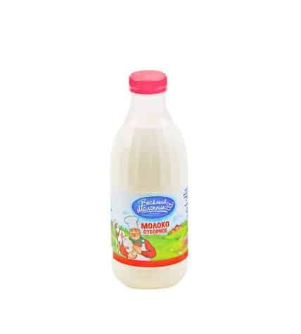 Молоко ВЕСЕЛЫЙ МОЛОЧНИК цельное отборное пастеризованное, 930 г