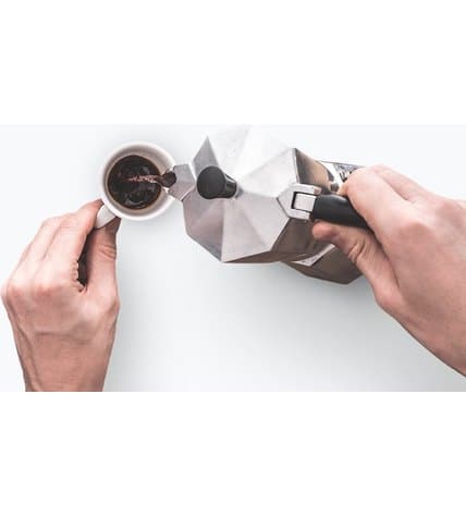 Кофе Lavazza Qualita Oro молотый в жестяной банке 250 г купить в Москве