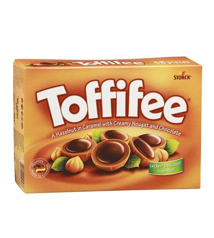 Шоколадные конфеты Toffifee лесной орех в карамельной чашечке 250 г