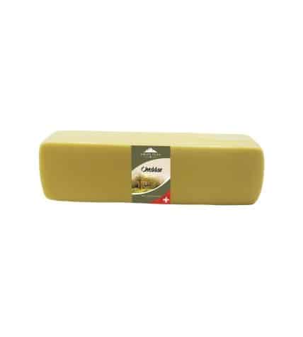Сыр полутвердый Le Superbe Чеддер ~1,5 кг