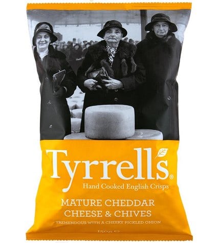 Чипсы Tyrrells со вкусом сыра Чеддер и лука-резанец