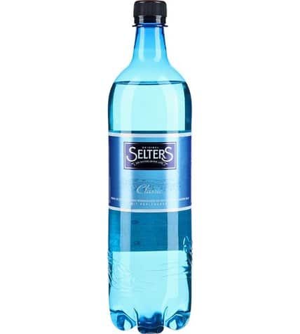 Вода минеральная Selters Classic питьевая газированная лечебно-столовая 1 л